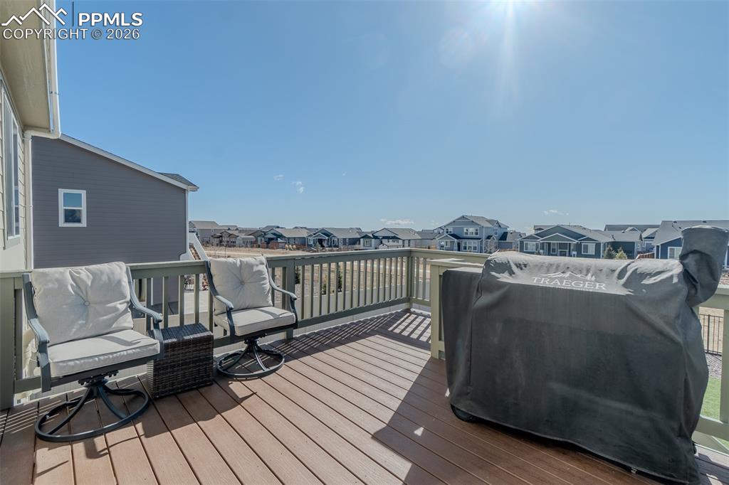 Image 41 of 49: Deck