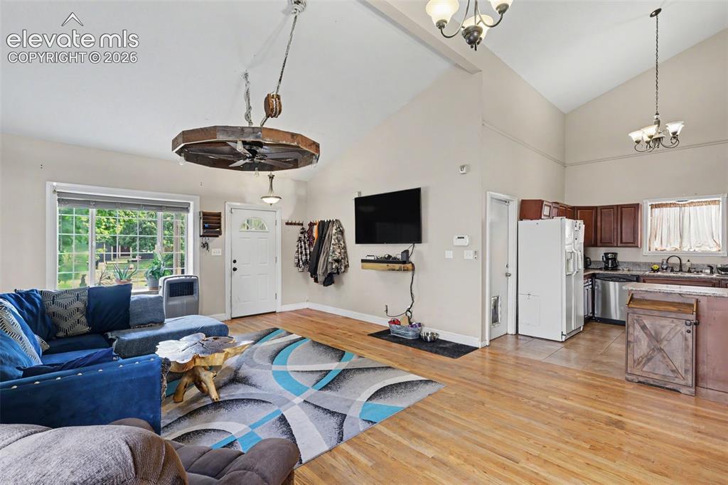 Image 4 of 30: Living Room