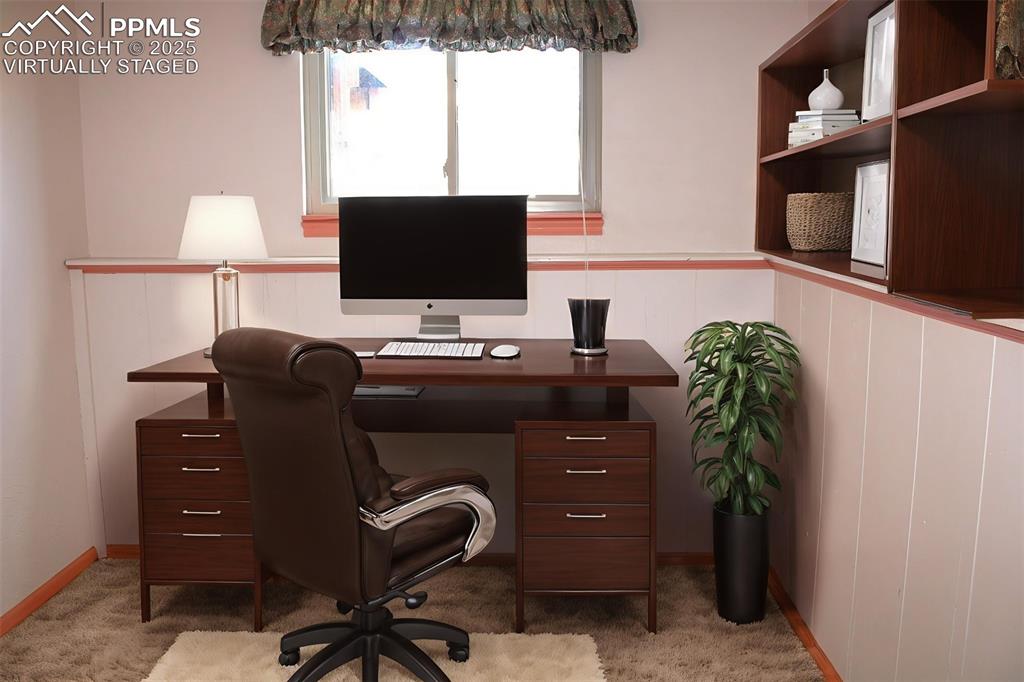 Image 31 of 48: Virtually Staged