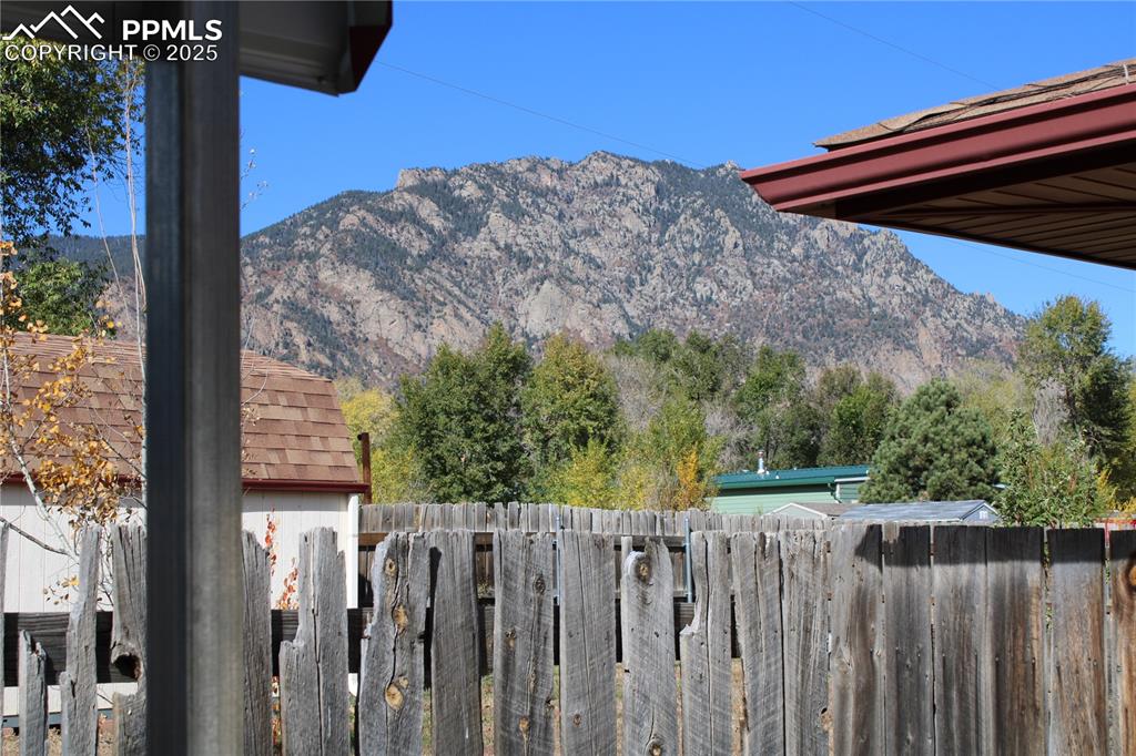 Image 4 of 48: Mountain view