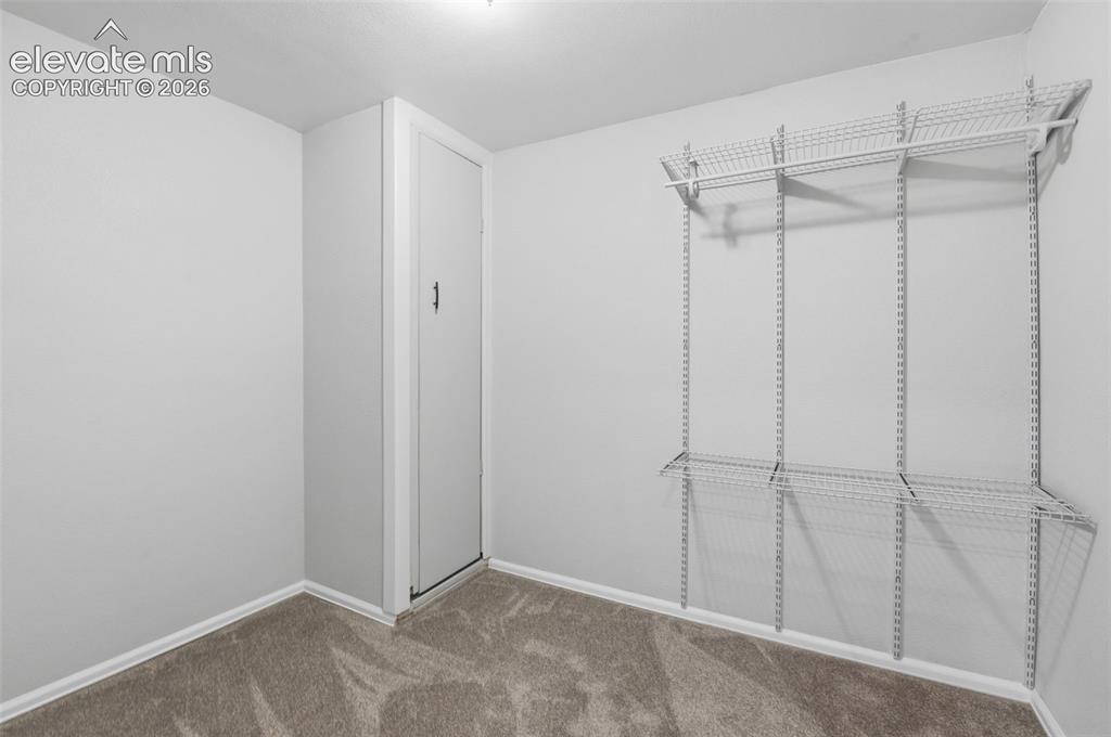 Image 39 of 50: LARGE Walk in Closet for Bedroom #4