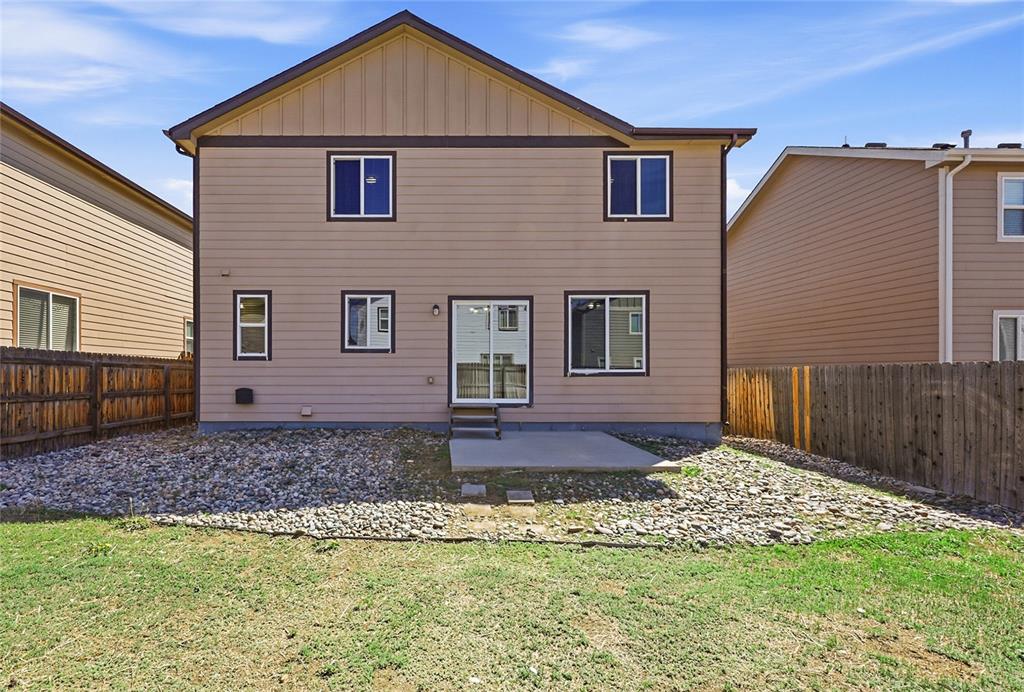 Image 2 of 21: Back of Structure