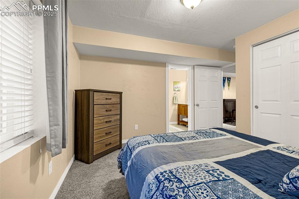 Image 23 of 42: Bedroom