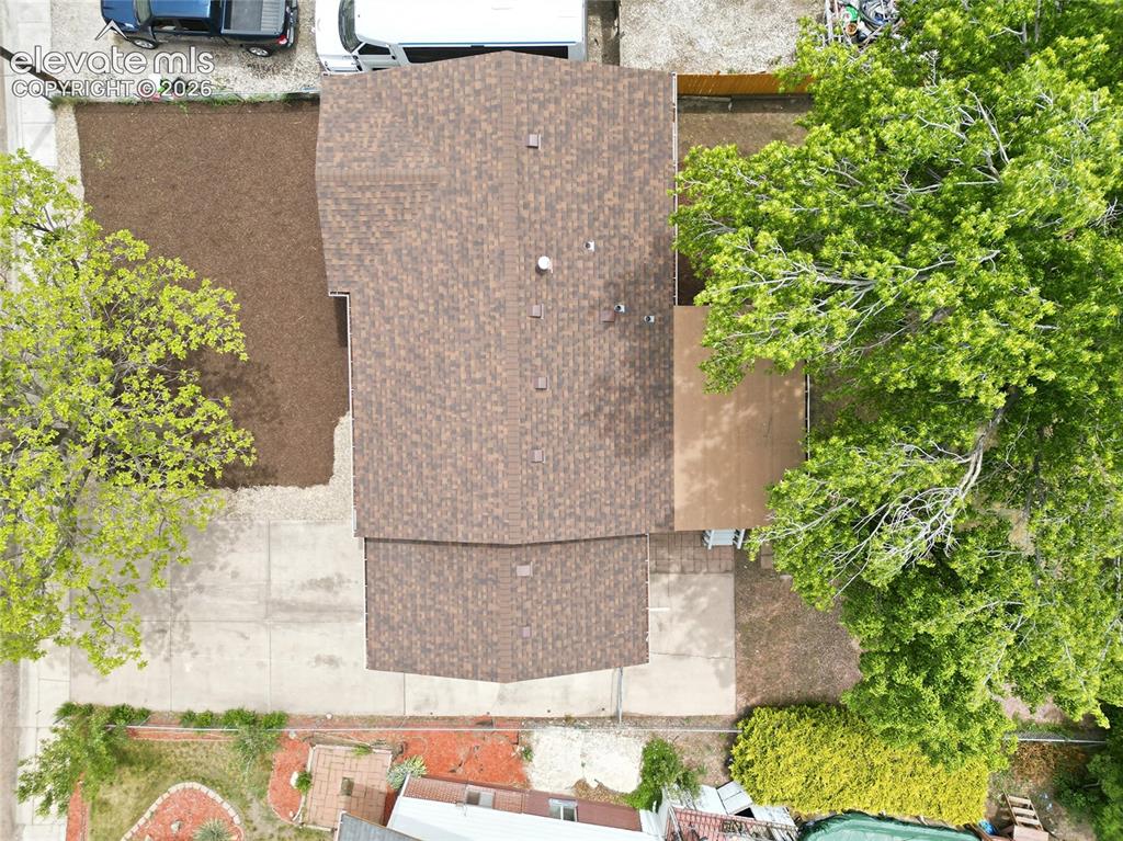Image 27 of 30: Aerial perspective highlighting the property