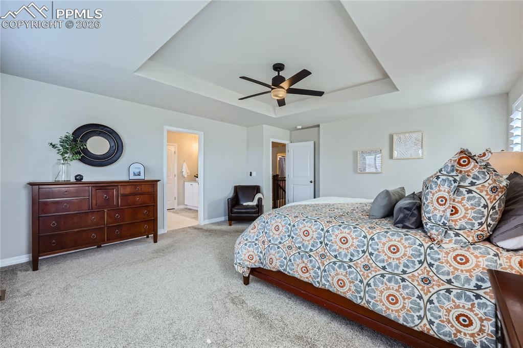 Image 24 of 50: Bedroom