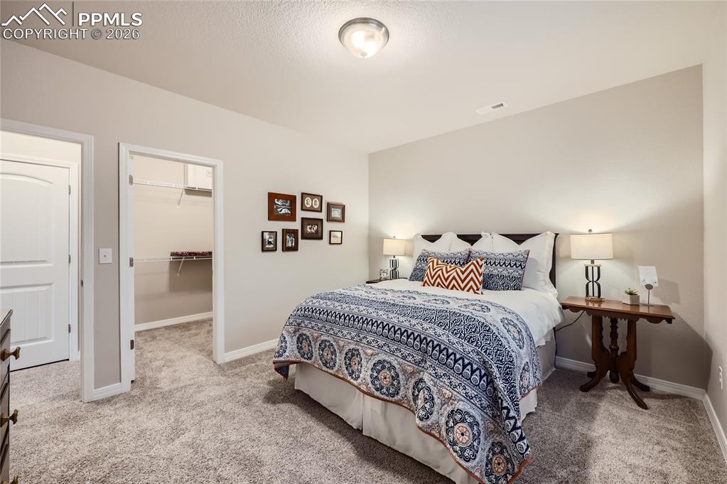 Image 43 of 50: Bedroom