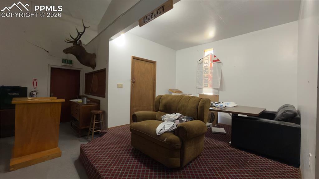 Image 6 of 18: Living Room