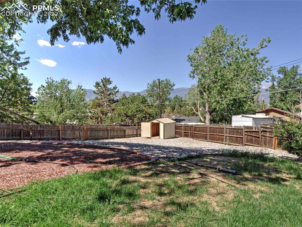 Listing 8578680, Image 21 of 23