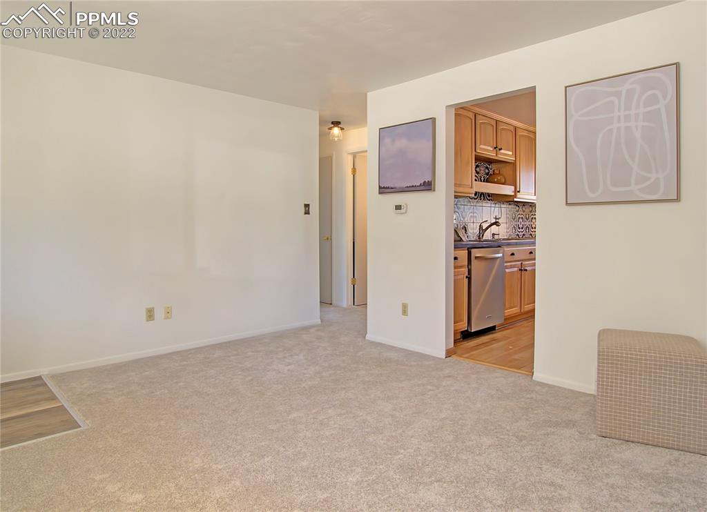Listing 8578680, Image 7 of 23