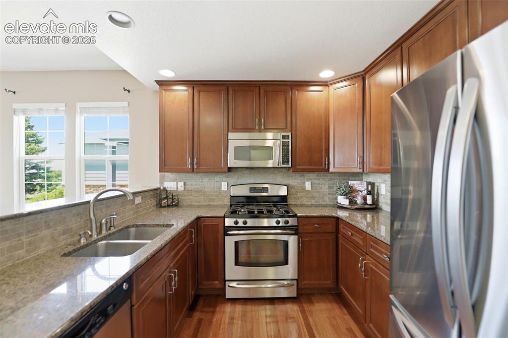 Image 9 of 43: Kitchen