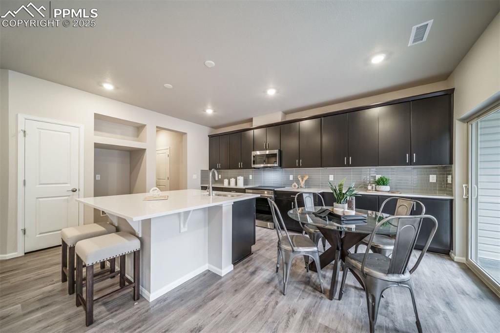 Image 3 of 24: Photos of model home