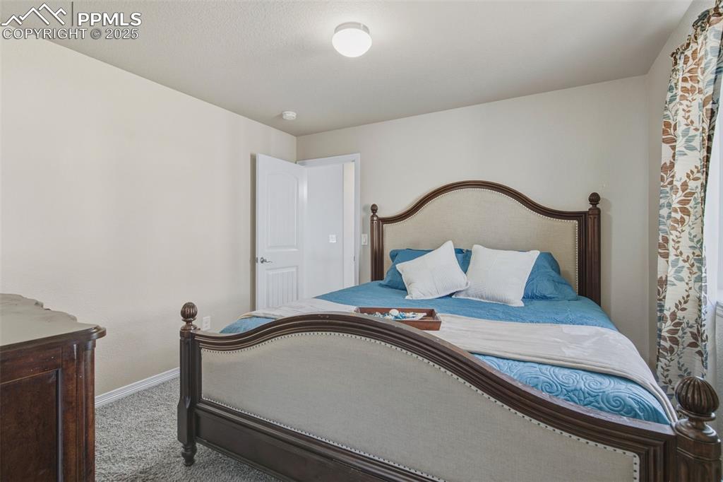 Image 27 of 48: Bedroom