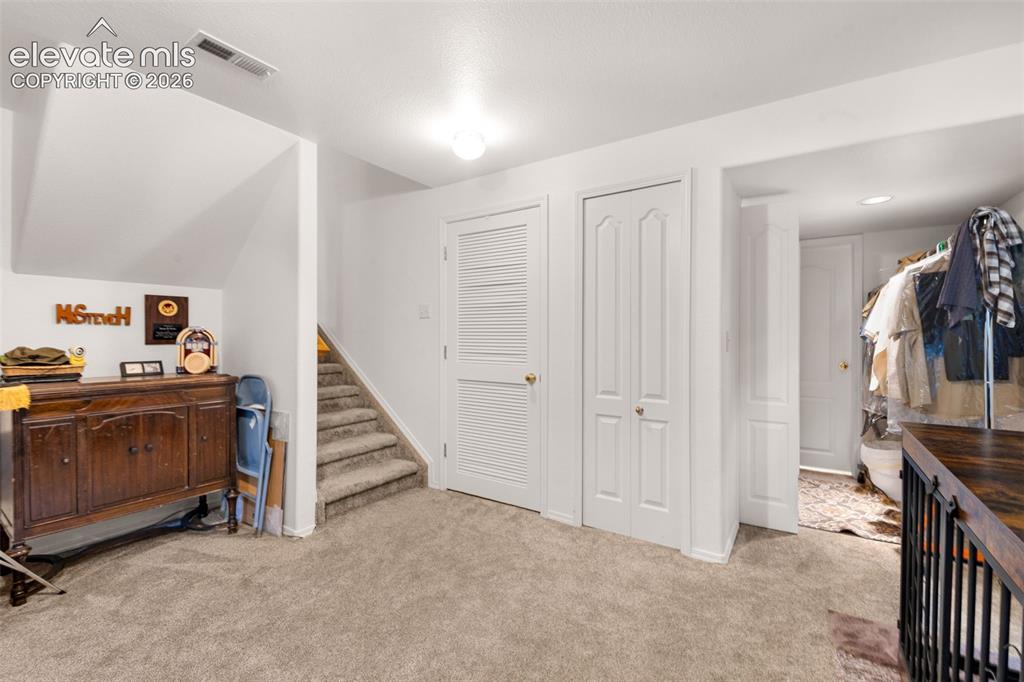 Image 32 of 42: Flexible floor plan!