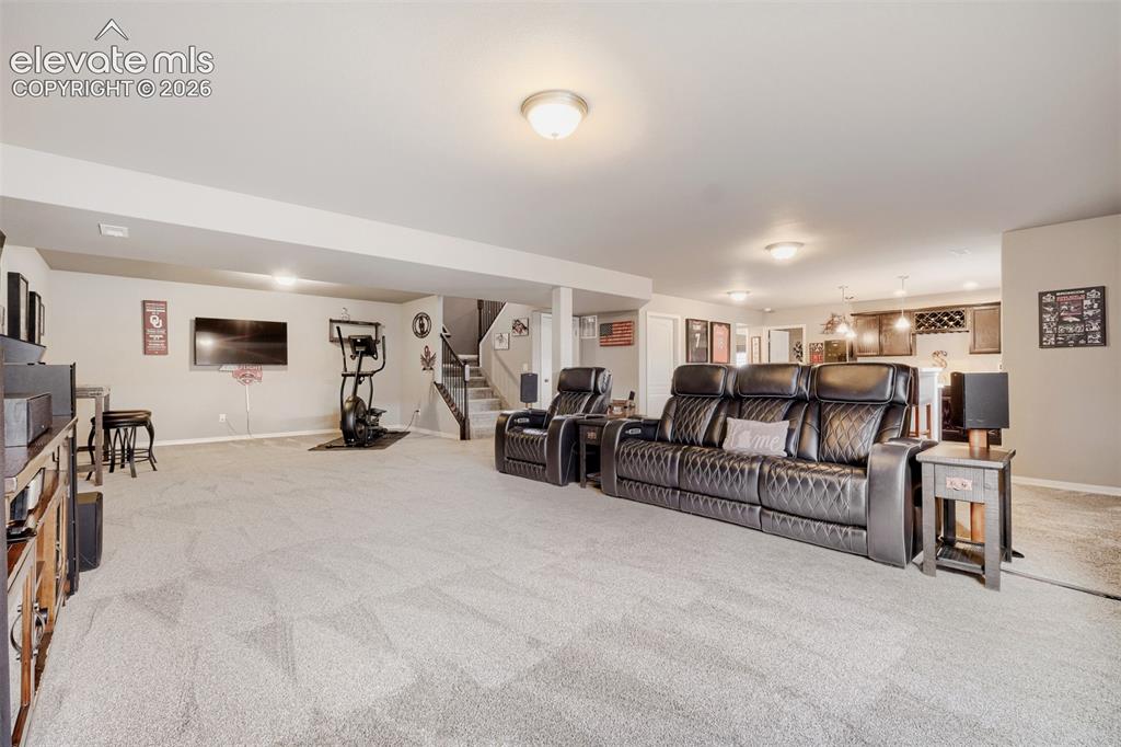 Image 19 of 31: Main Level Floor plan