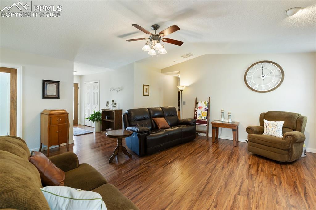 Image 14 of 47: Living Room