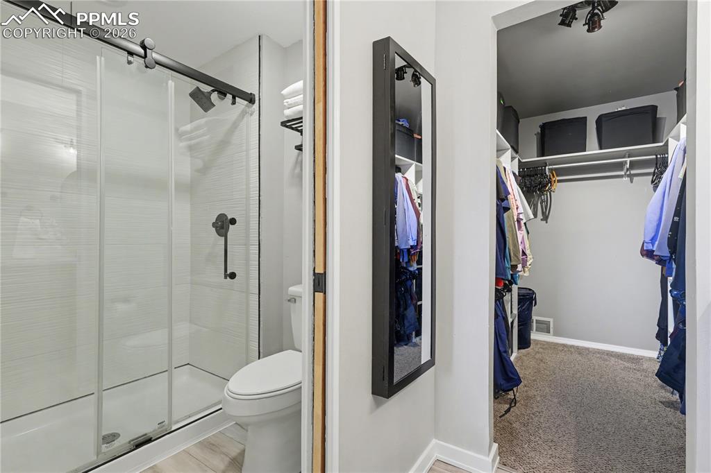 Image 29 of 49: Master Bathroom