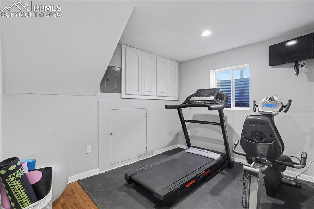 Image 37 of 49: Exercise Room