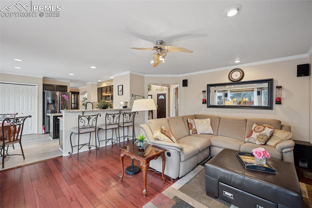 Image 11 of 29: Living Room