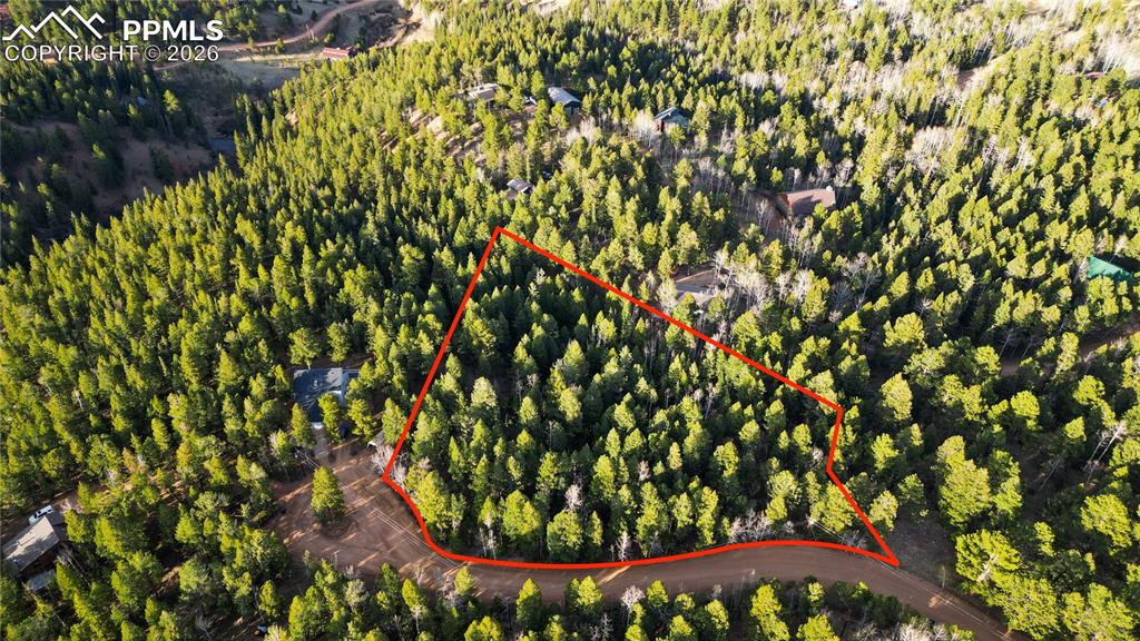 Image 12 of 23: Property Lines are Approximate and not a survey