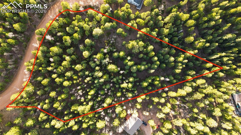 Image 16 of 23: Property Lines are Approximate and not a survey
