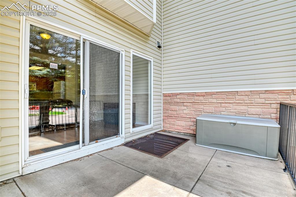 Image 5 of 32: View of patio / terrace