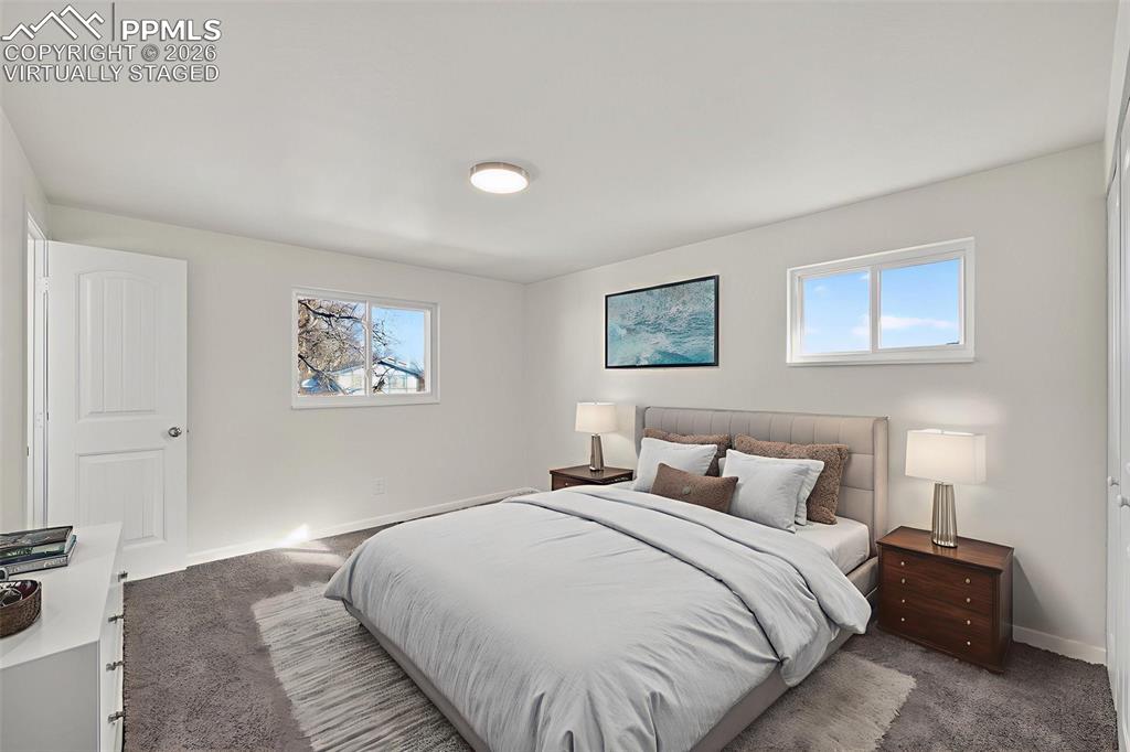 Image 8 of 37: Virtually Staged