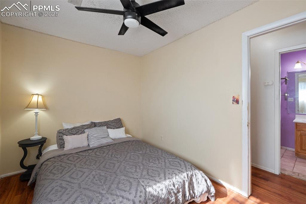 Image 22 of 41: Bedroom #2- UPSTAIRS