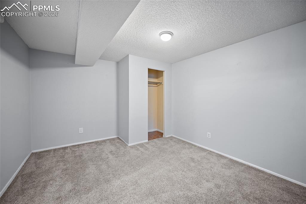 Image 43 of 50: Bedroom