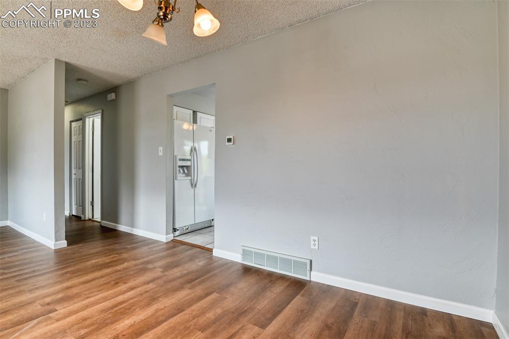 Listing 8594063, Image 8 of 34