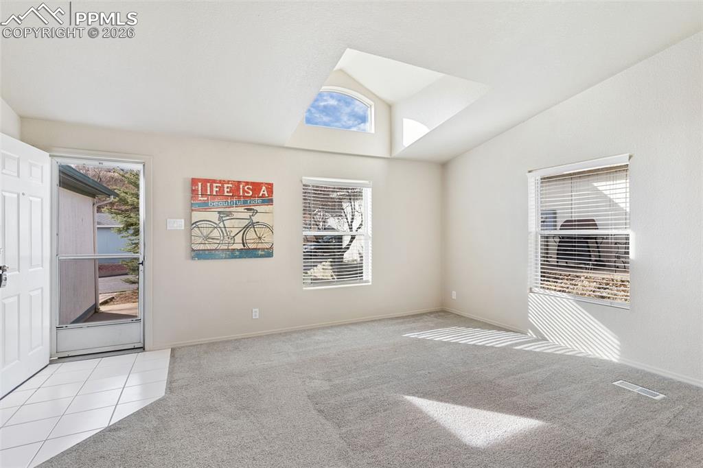 Image 2 of 18: Welcome home!!