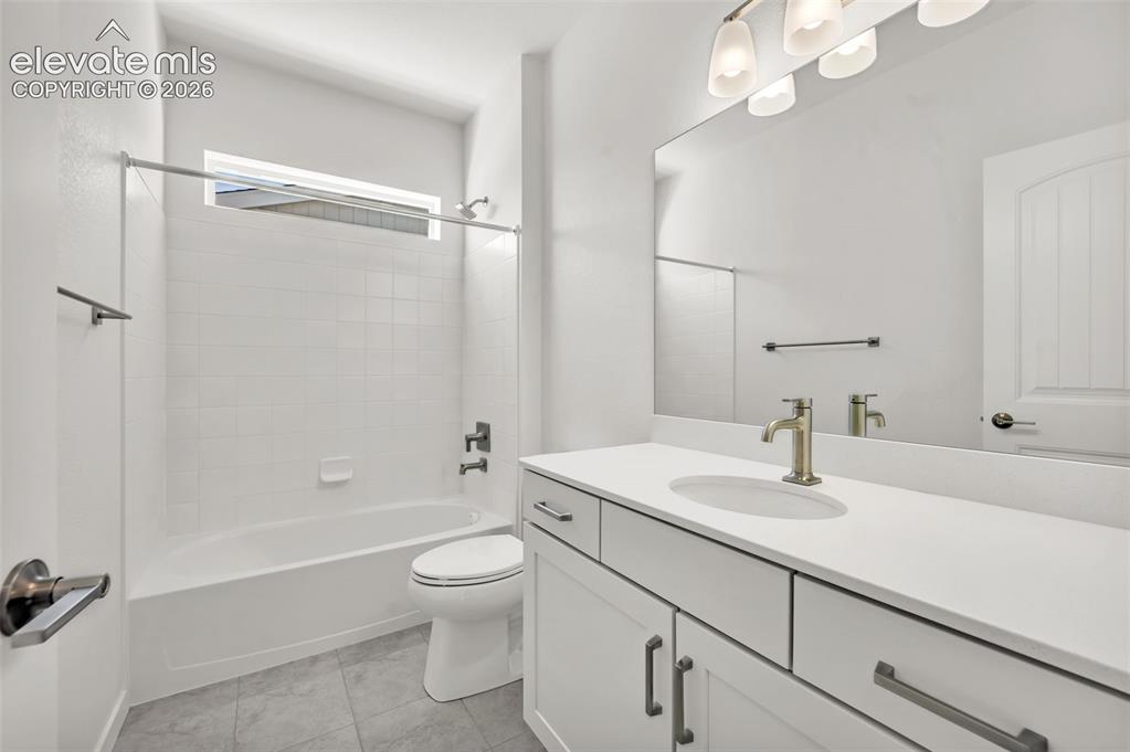 Image 14 of 23: 2nd Bathroom