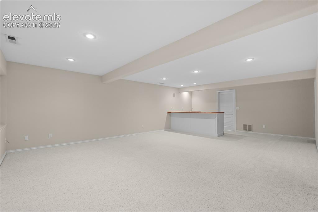 Image 29 of 41: Wide of basement.