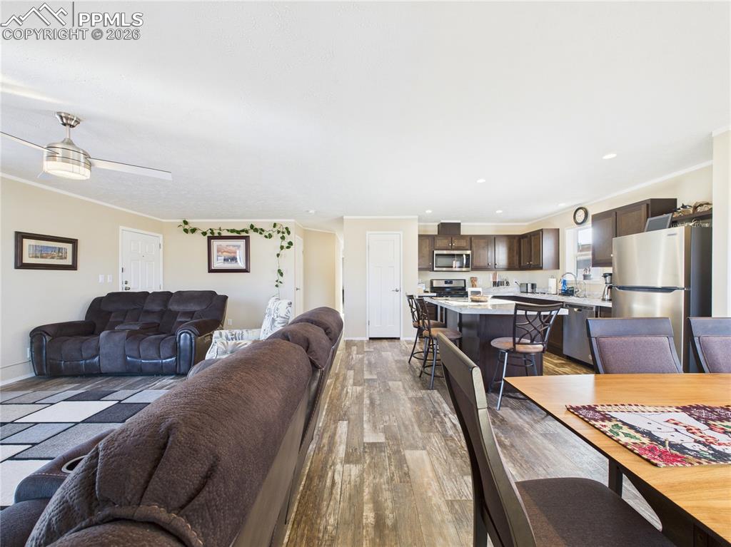 Image 14 of 39: Living Room