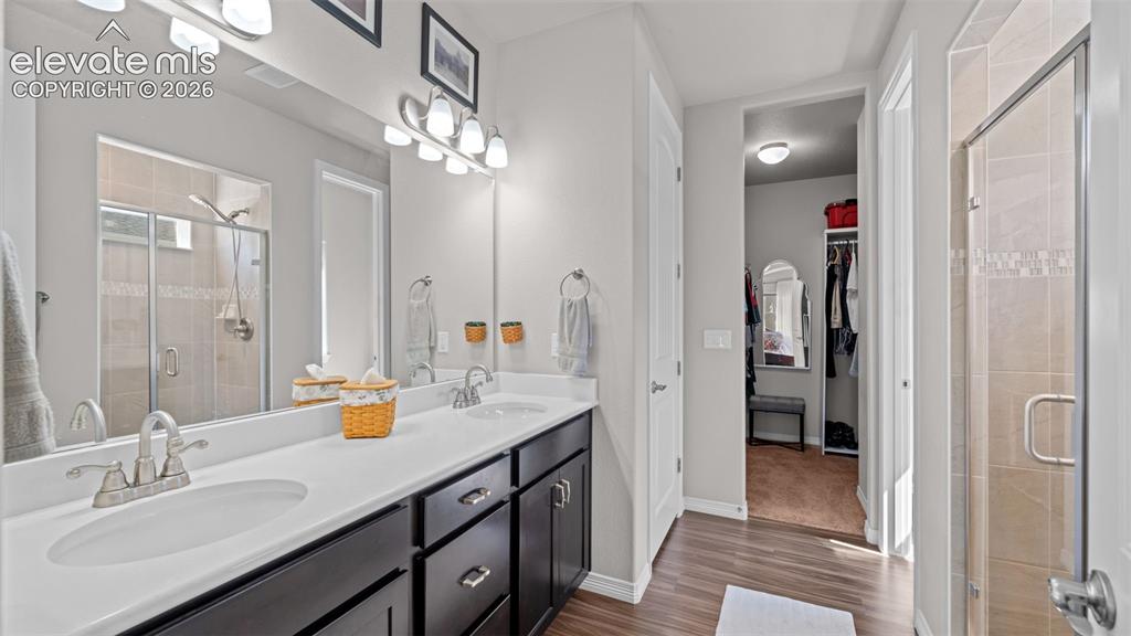 Image 18 of 41: Master Bathroom