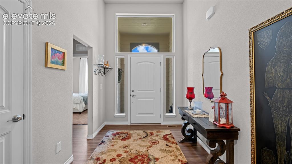 Image 5 of 41: Entry