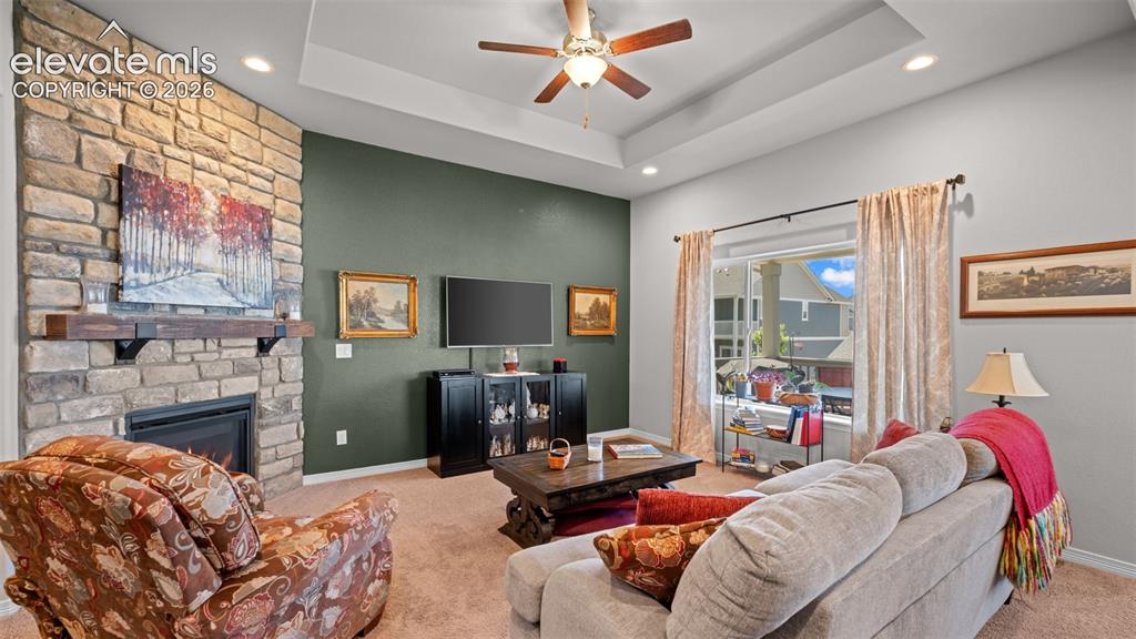 Image 6 of 41: Living Room
