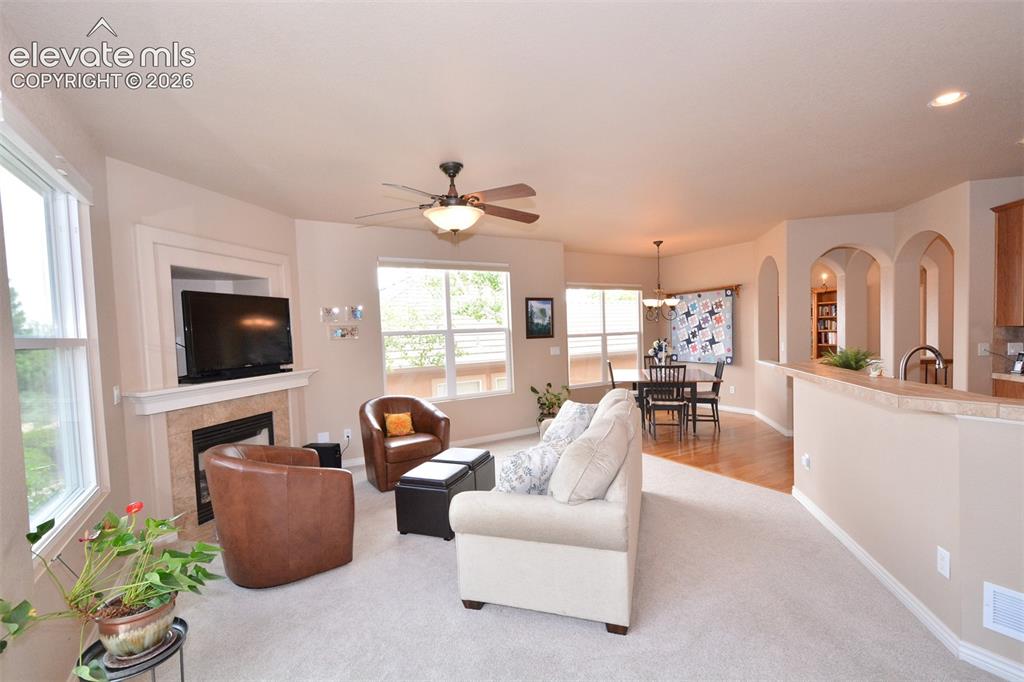 Image 14 of 34: Family Room