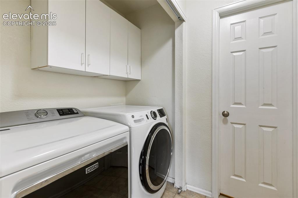 Image 19 of 50: Laundry