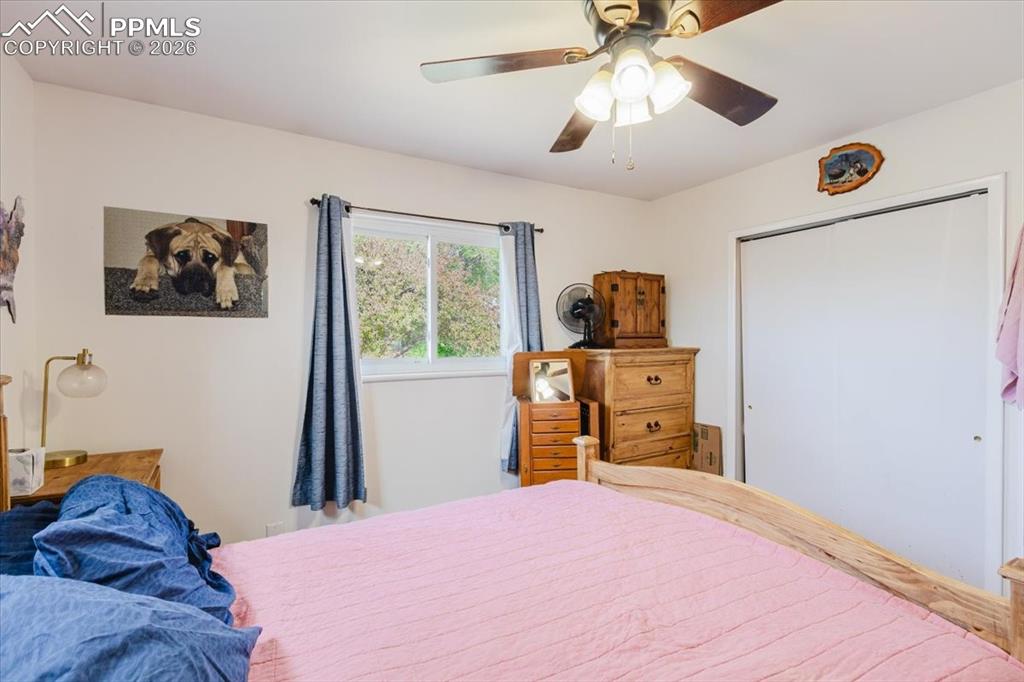 Image 25 of 48: Bedroom