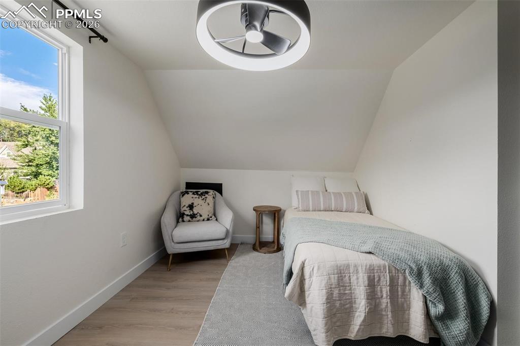 Image 23 of 38: Bedroom