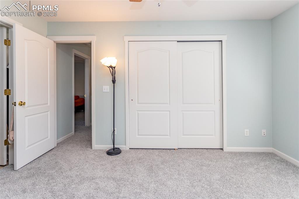 Image 27 of 35: Bedroom