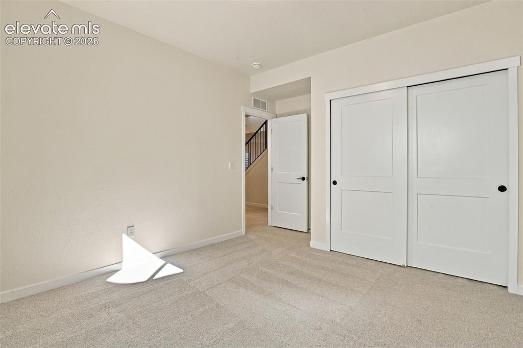 Image 45 of 48: Bedroom