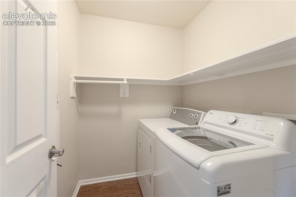Image 18 of 23: Laundry