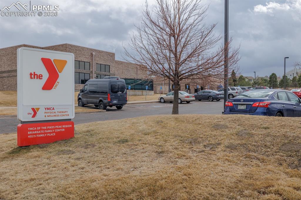 Image 36 of 40: Local YMCA a short distance from the home