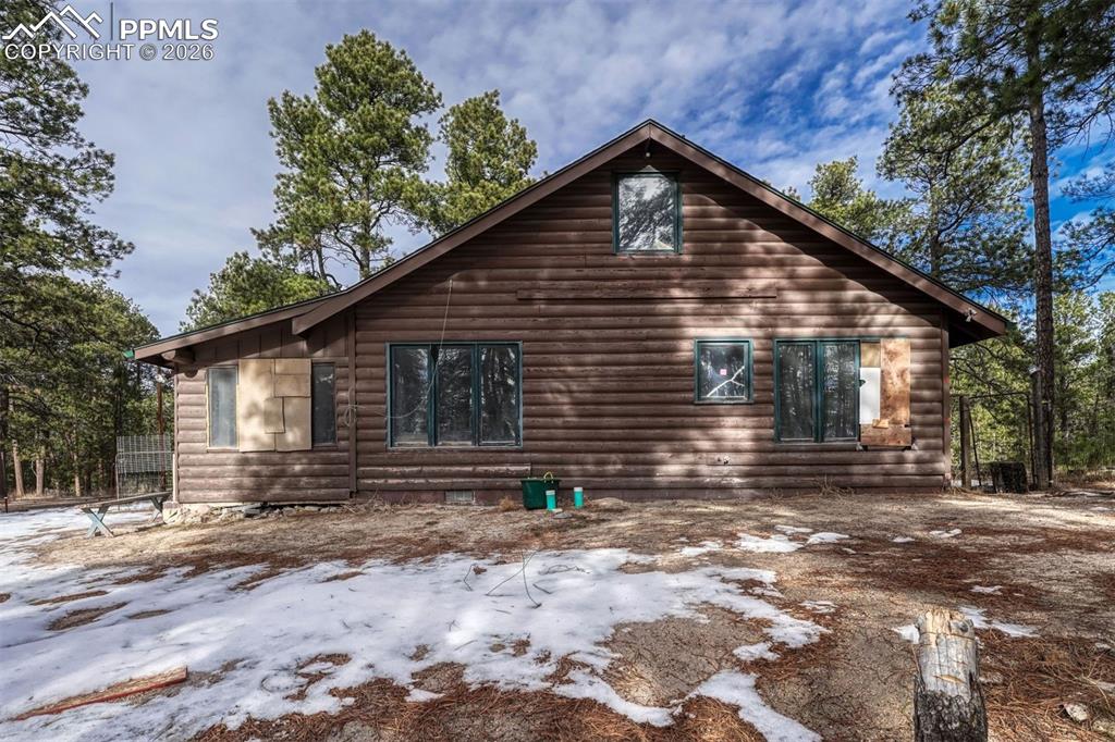 Image 39 of 49: Side of Structure