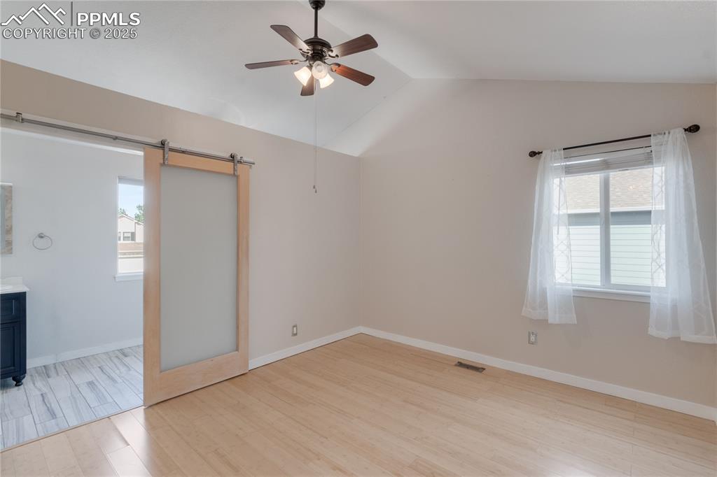 Image 19 of 44: Master Bedroom