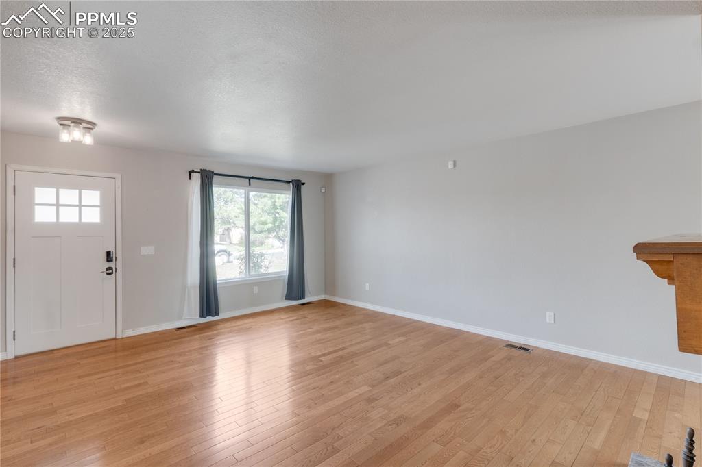 Image 8 of 44: Living Room