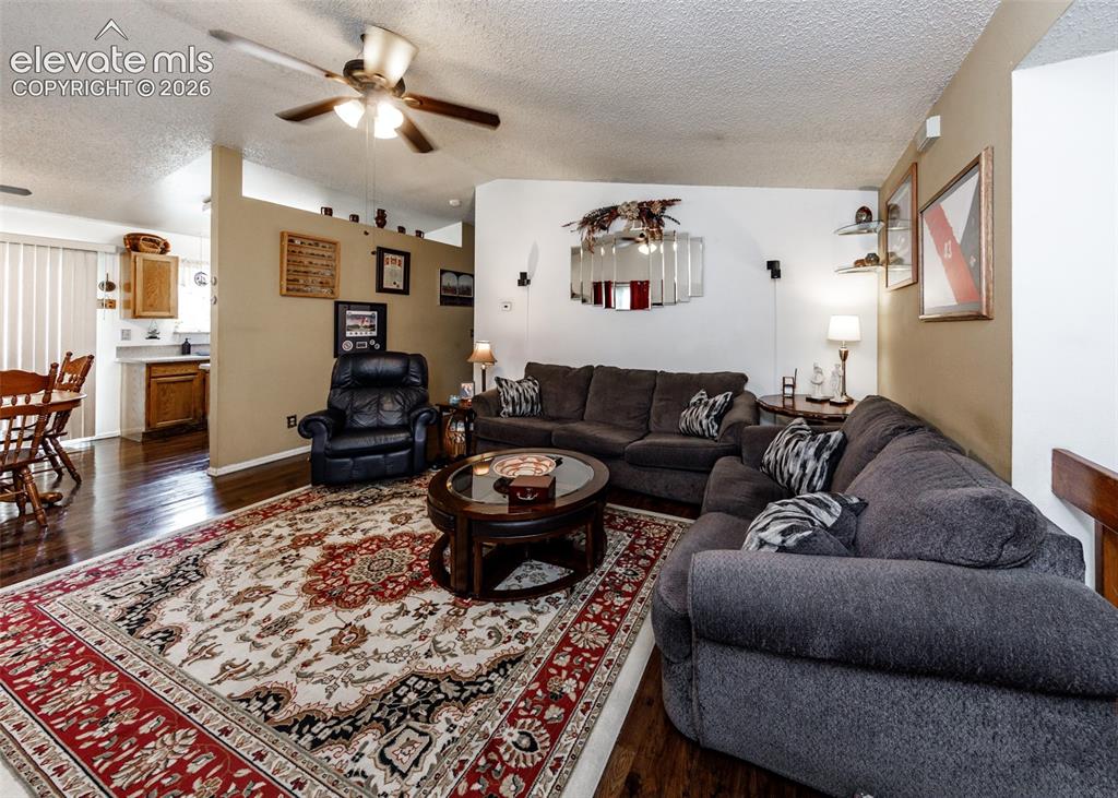 Image 16 of 47: Living Room