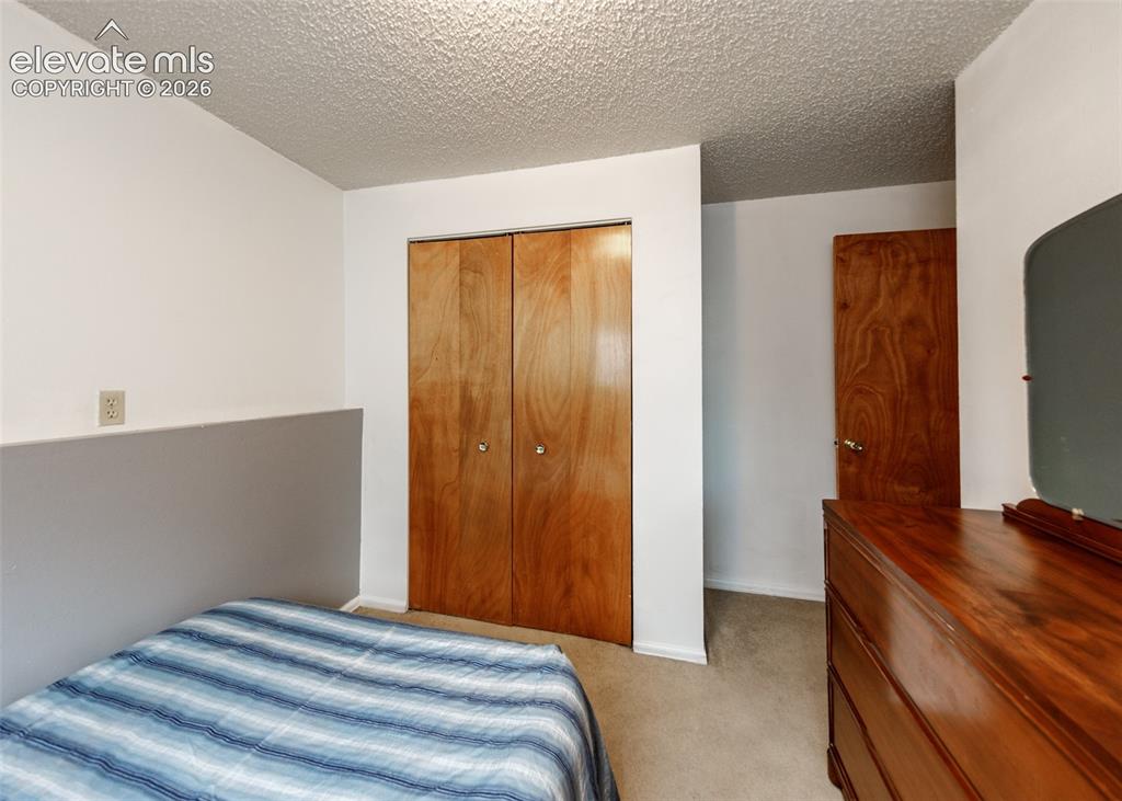 Image 33 of 47: Bedroom