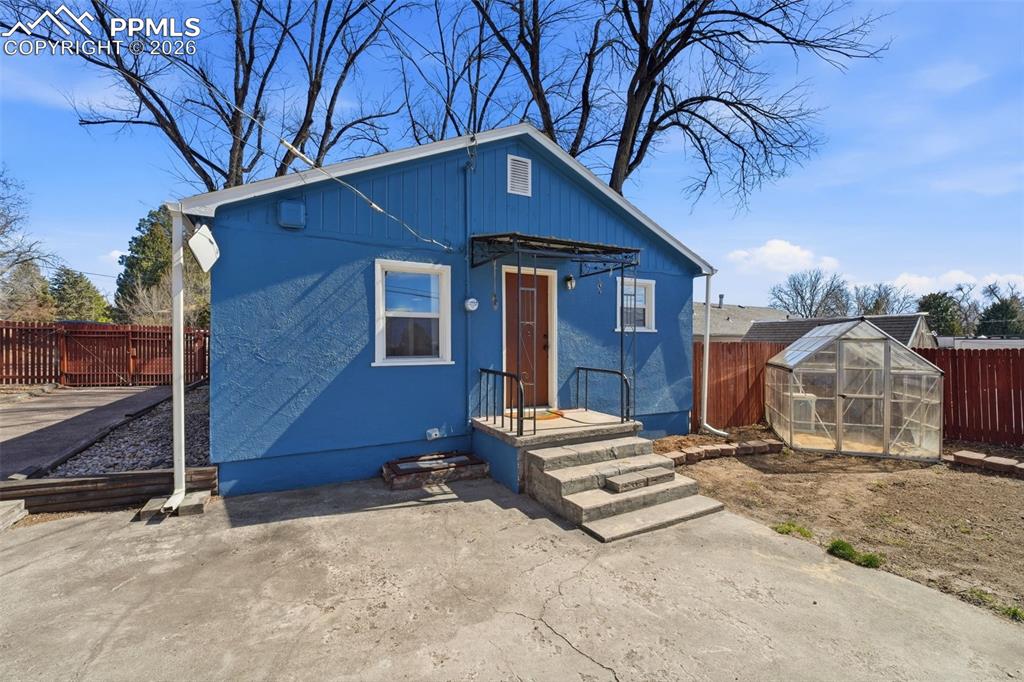 Image 35 of 50: Front of Structure